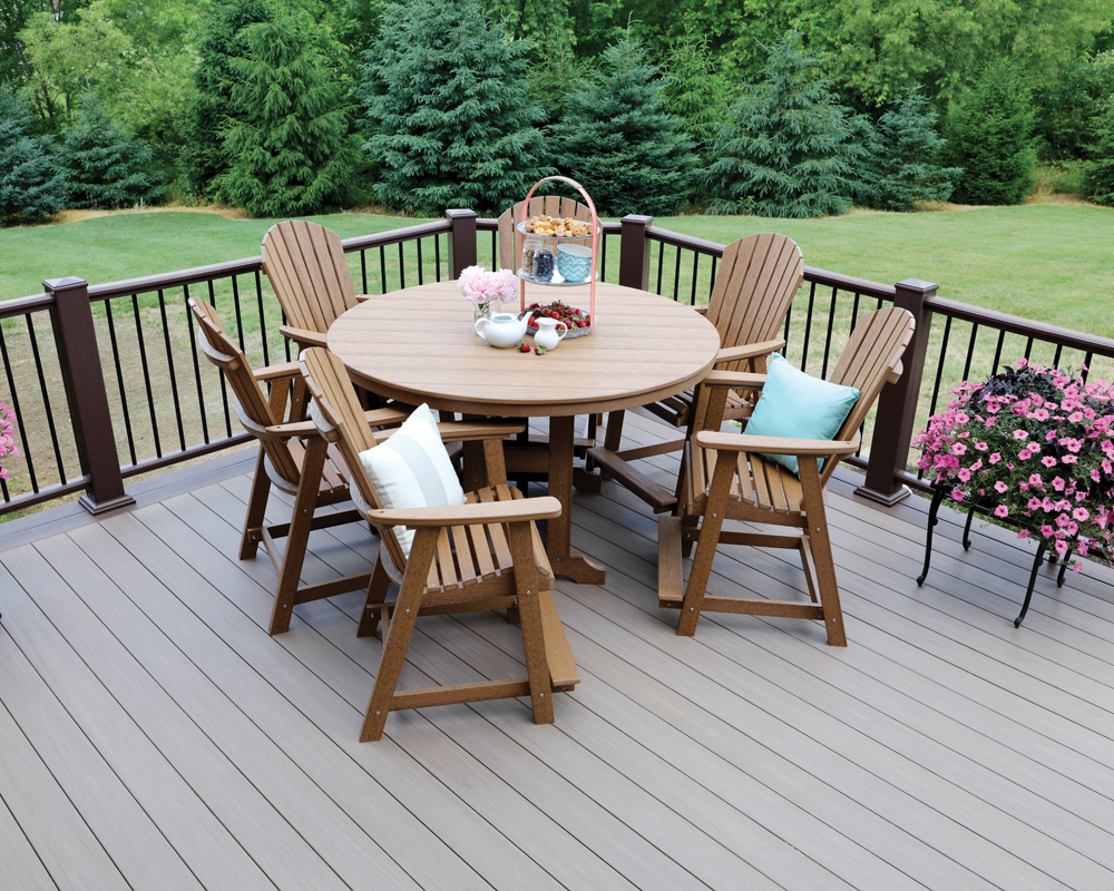 Garden Classic 60 Round Counter Table with Comfo-Back Chairs.
